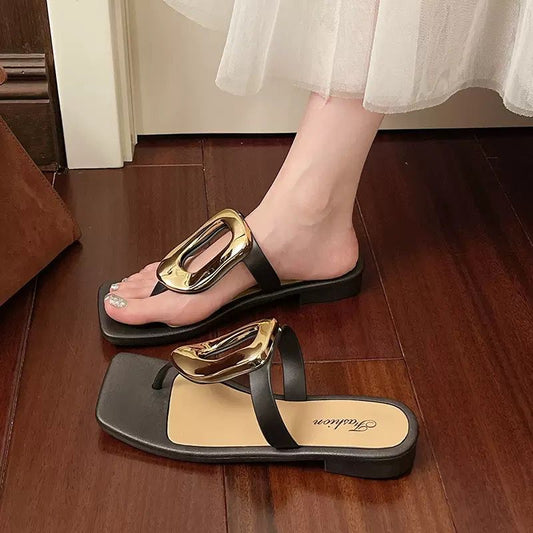 .Glossy sign sandal