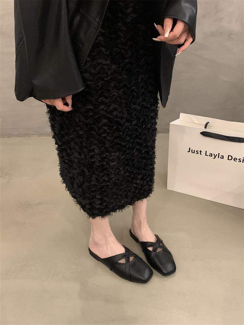 Crisscross women's shoe