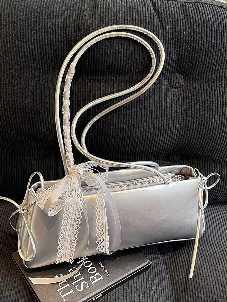 Women’s Stylish Metallic Ribbon Shoulder Bag