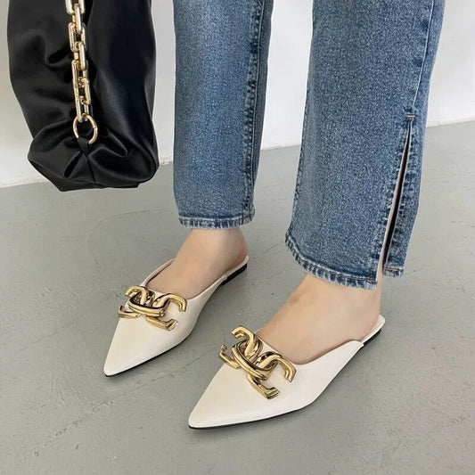 Chain Front Shoe