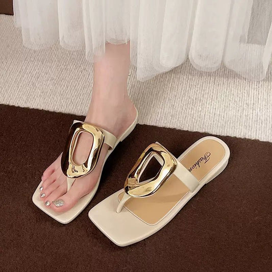 .Glossy sign sandal