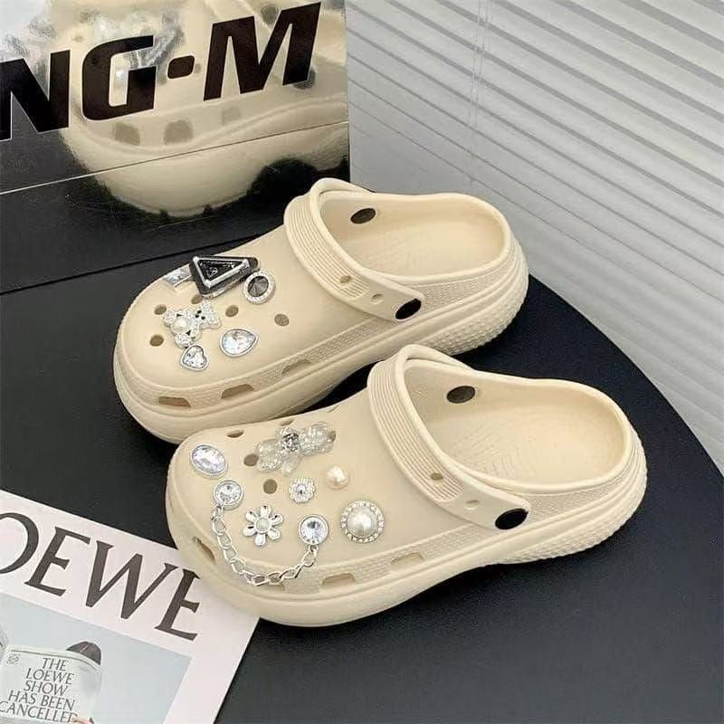 Waterproof women's modern crocs