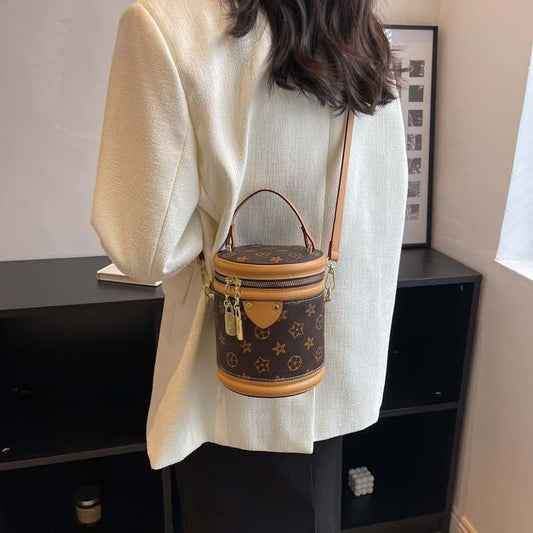 Womens modern bag
