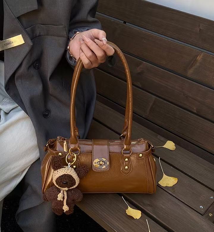 Teddy Luxe Barrel Bag