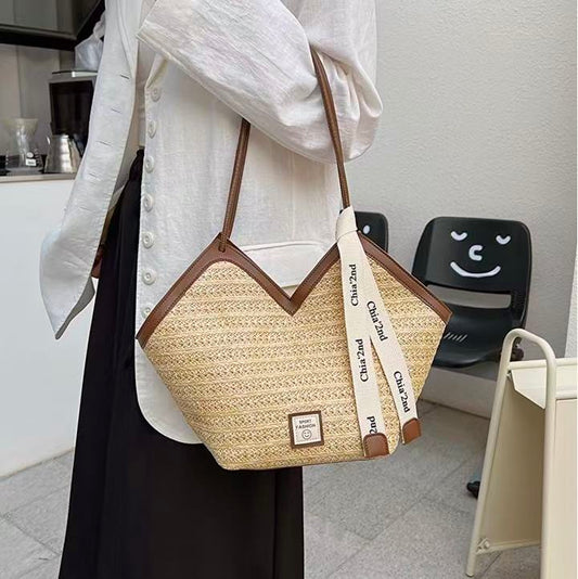 Summer Escape Tote