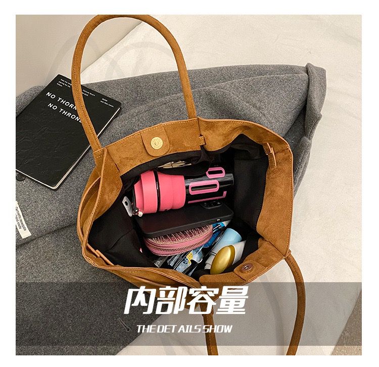 Crescent Carryall Bag