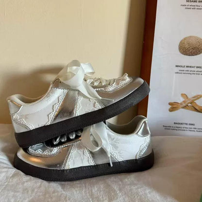 Women’s Trendy Street Sneakers