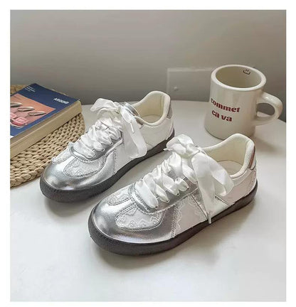 Women’s Trendy Street Sneakers