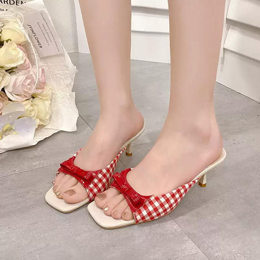Womens red rose heel