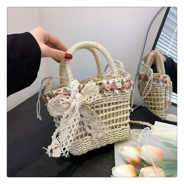 Women’s Handcrafted Jute Tote